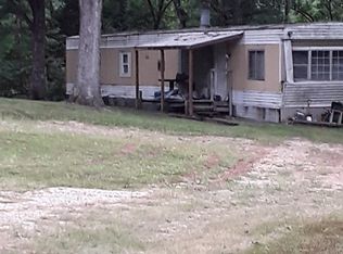 13031 Hencher Rd, De Soto, MO 63020