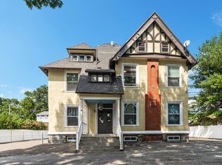 24 Whitehead Ave, Lowell, MA 01852