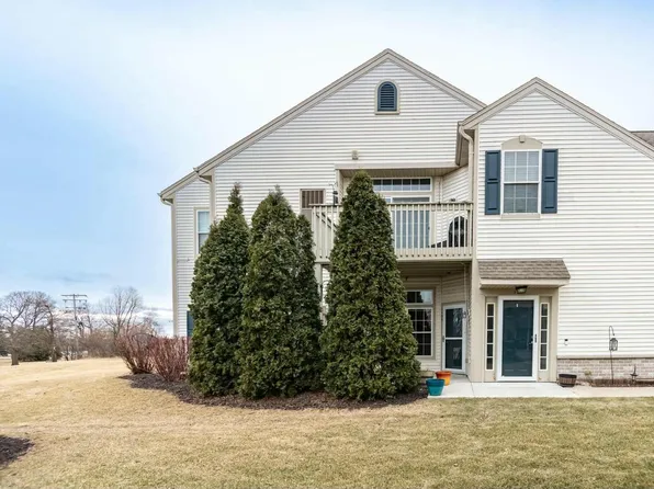 1135 Stratford COURT #101, Mount Pleasant, WI 53406
