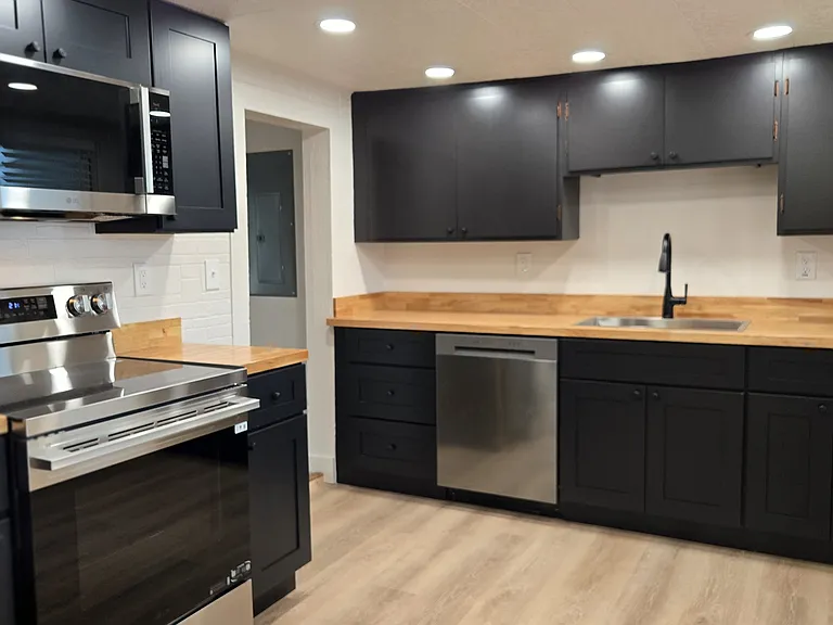 485 W Main St #1 — Photo 34