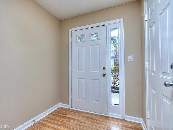 5th image of 3354 Merlot Ct