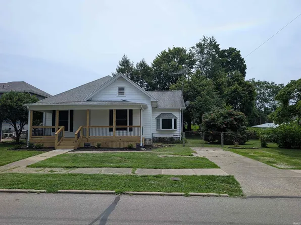 9 E Flora St, Washington, IN 47501