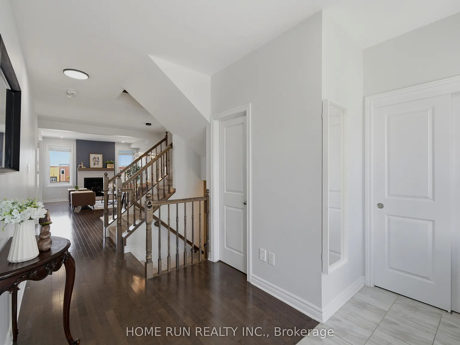 3 bed, $2,950 — Photo 3