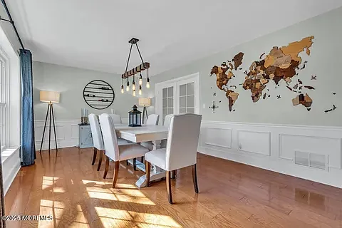 3 bed, 1832 sqft, $4,200 — Photo 3