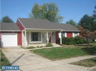 112 Hampton Ct, Sicklerville, NJ 08081