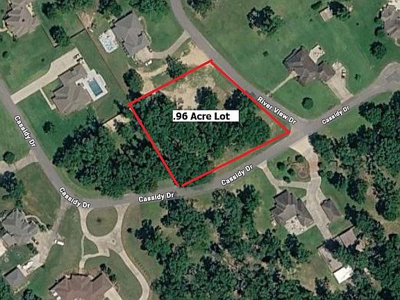 4th image of River Oaks Dr
