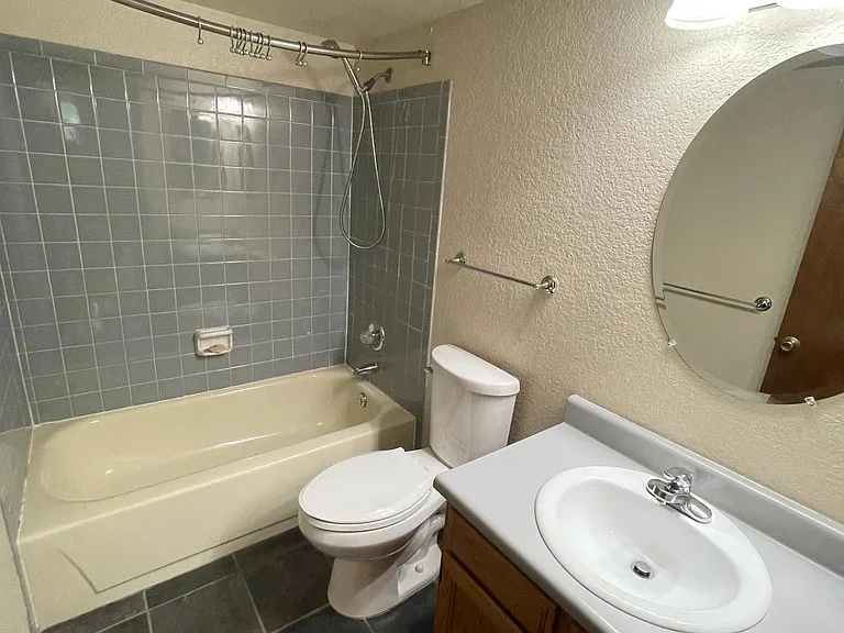 6210 Willow Ln — Photo 18