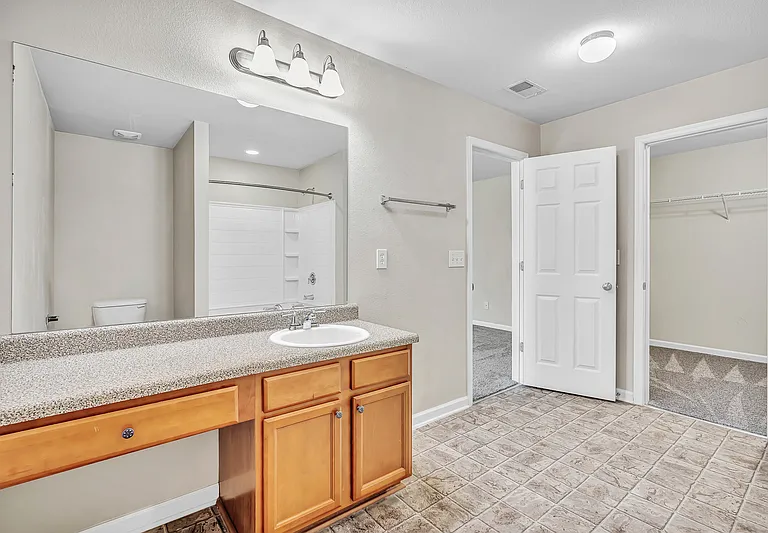 138 Bermuda Lakes Dr — Photo 14