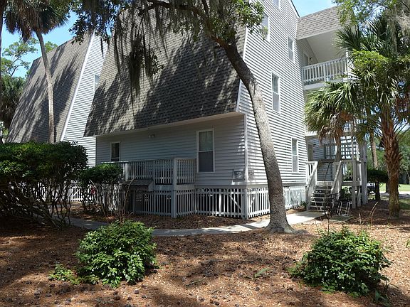 2nd image of 258 Driftwood Ln