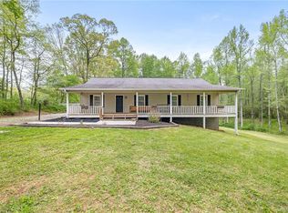 255 Cap Fry Rd, Demorest, GA 30535
