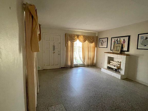 4th image of 821 NW 4th Street