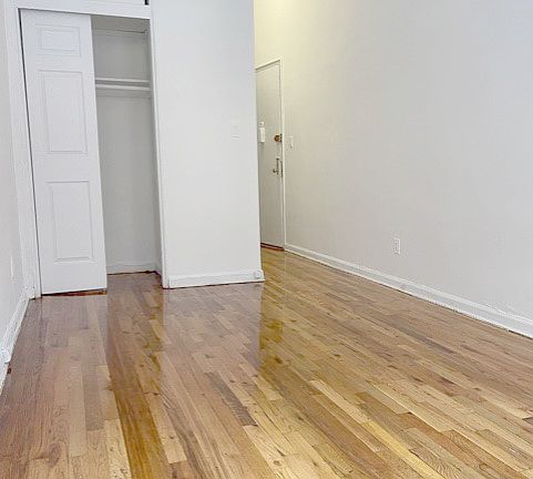 5th image of 313 E 90th St APT 3D