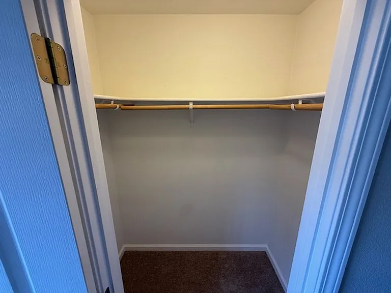 9 Ashford Pl — Photo 18