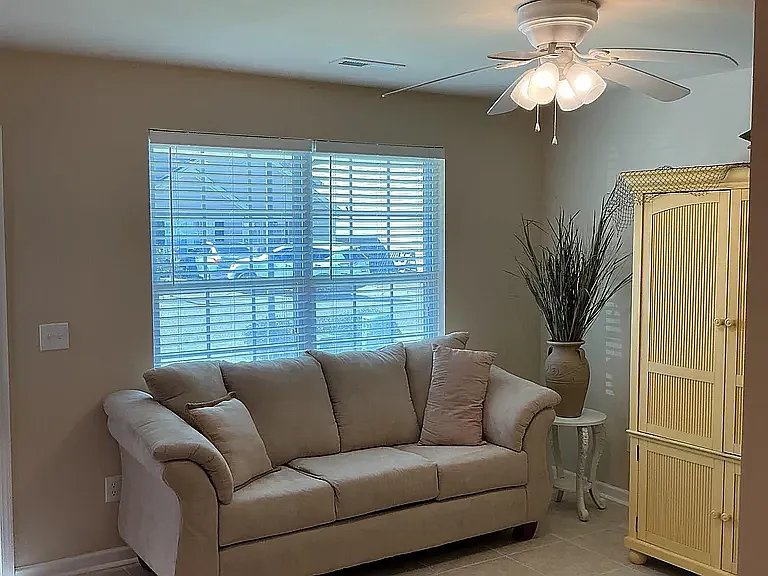 1722 Saint Charles Ave — Photo 12