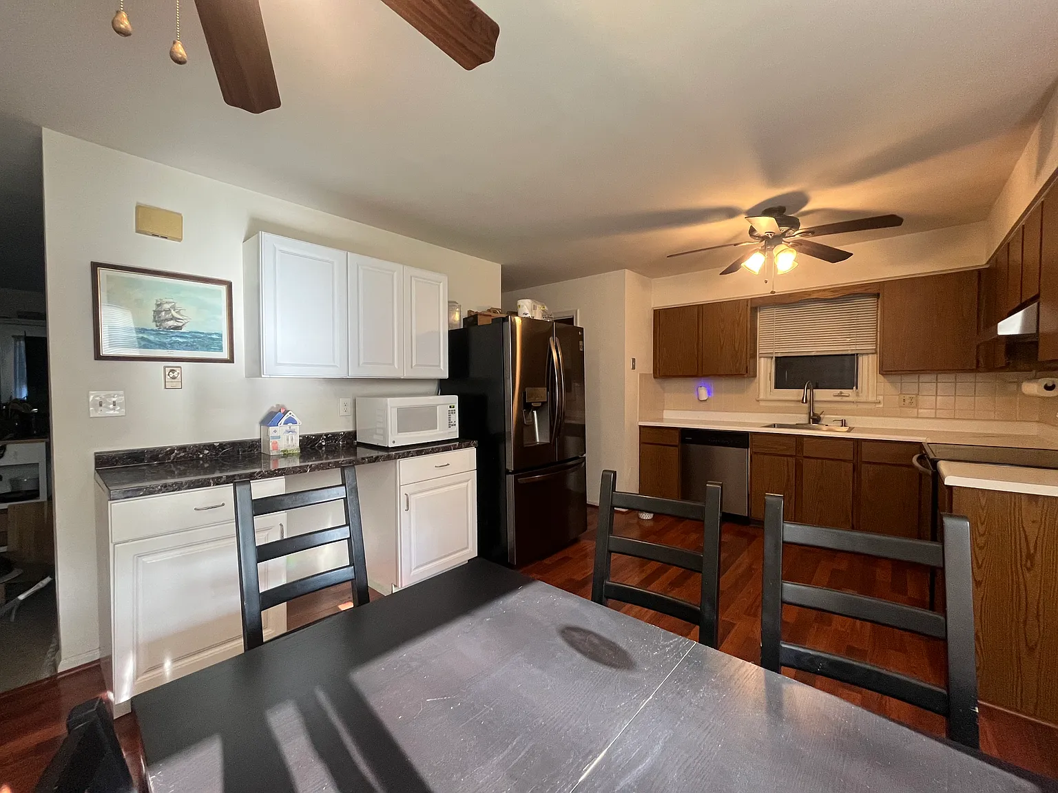 3 bed, 1.5 bath, 1200 sqft, $2,150 — Photo 4