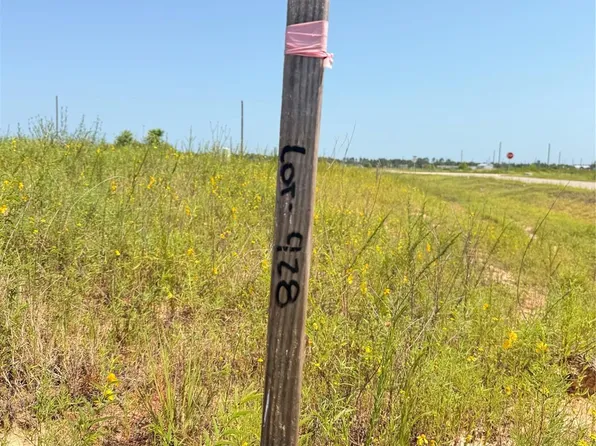 785 Road 591507, Cleveland, TX 77327