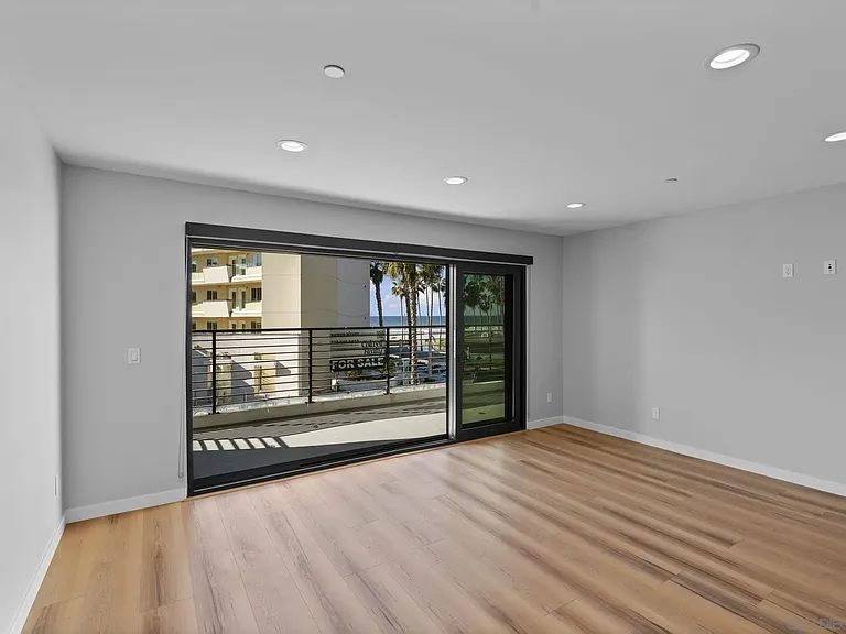 325 Citrus Ave #2 — Photo 30