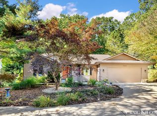 17871 N Fruitport Rd, Spring Lake, MI 49456