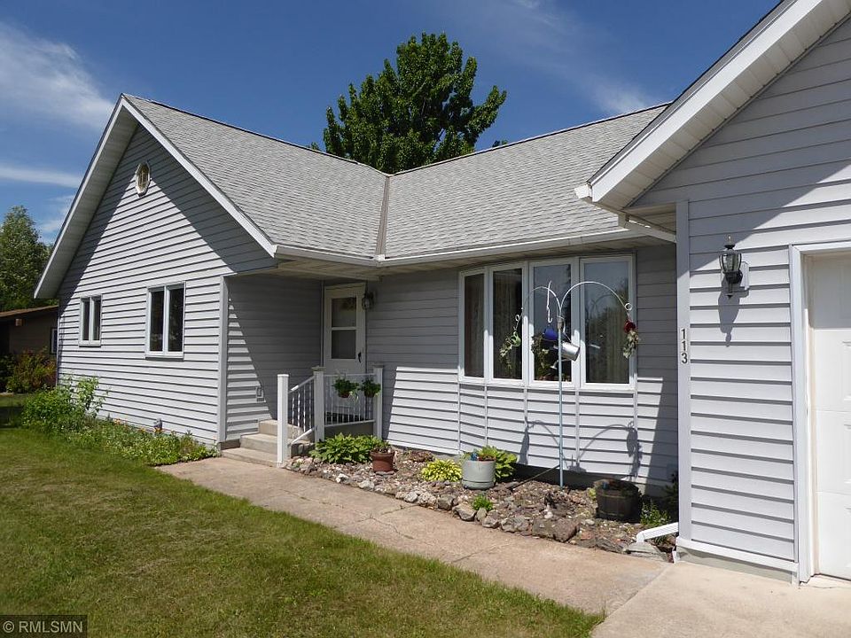 1st image of 113 Carriage Hill Dr