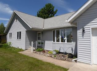 113 Carriage Hill Dr, Hinckley, MN 55037