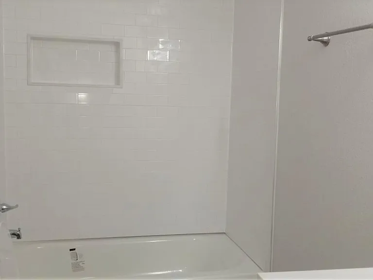 2504 Avenue F — Photo 10