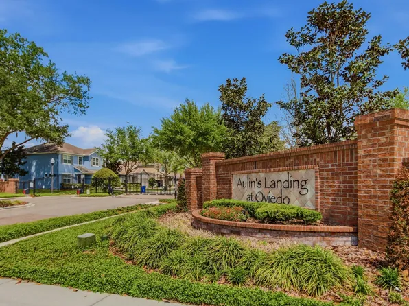 2669 Peony Dr, Oviedo, FL 32766