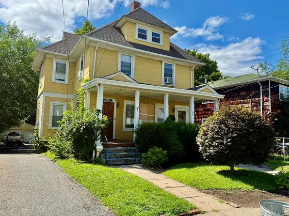 37 Riverside Dr #B, Suffern, NY 10901