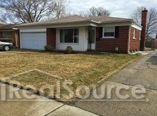 27368 Roan Dr, Warren, MI 48093