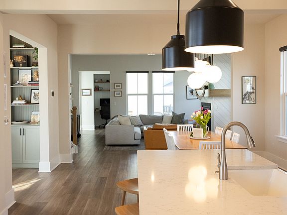 4th image of 425 Cool Bend Ln