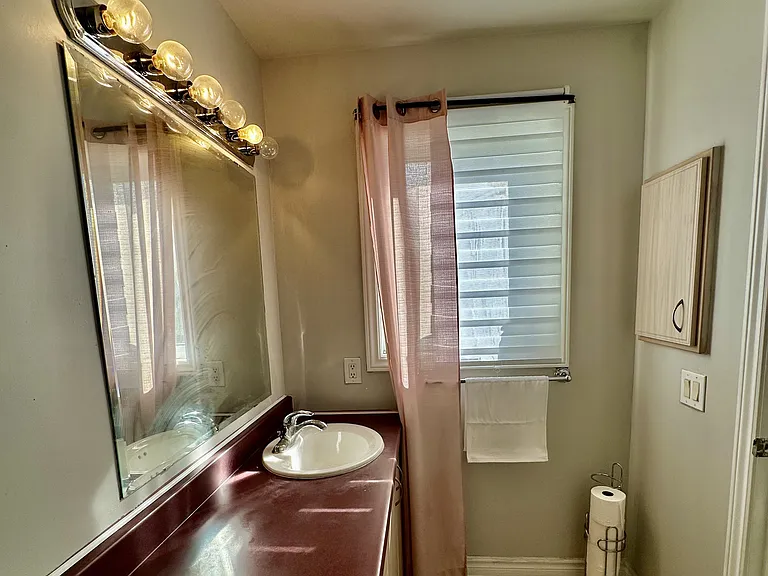 255 Catamount Ct — Photo 23