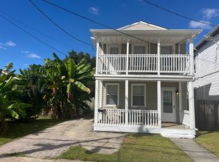 208 S Hope St #A, Hampton, VA 23663