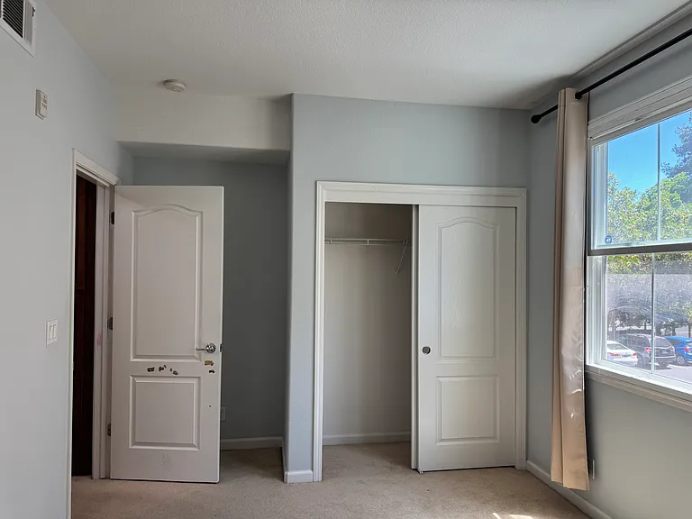 2214 Beech Cir — Photo 9