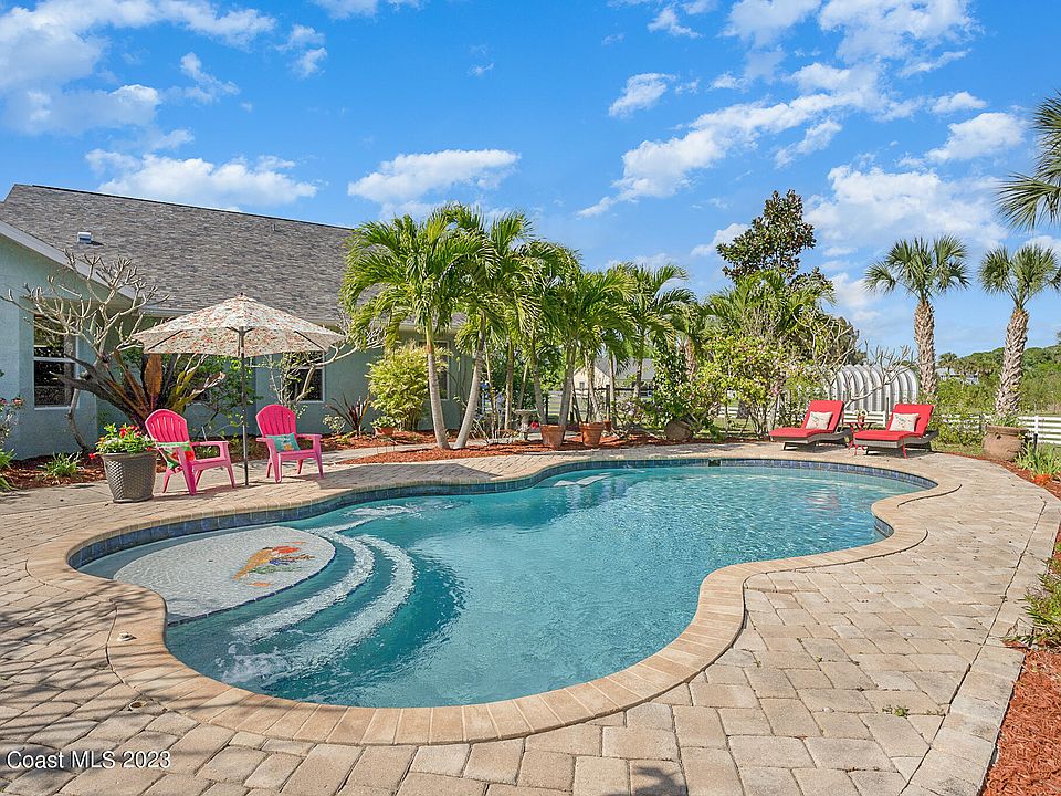 1st image of 6133 Boomerang Ln