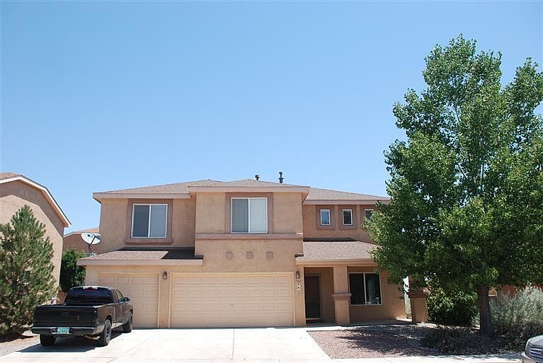 1st image of 660 Carrisa Ct NW