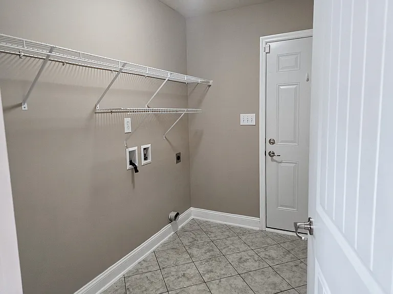 146 Alderwood Dr — Photo 13