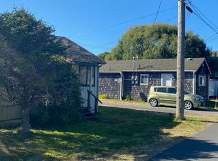 411 S Anchor St #413-417-419, Rockaway Beach, OR