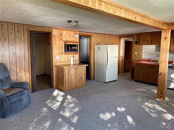 5th image of 34631 Ross Ln