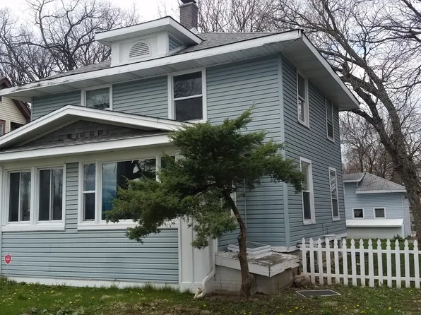 607 W Jefferson St, Joliet, IL 60435