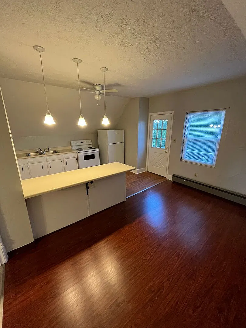 151 Kendall Ave - (04121) — Photo 1
