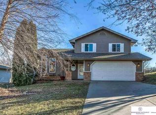 5731 N 128th St, Omaha, NE 68164