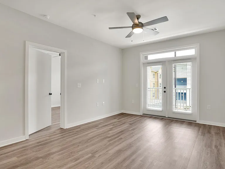 YOUR NEW APARTMENT IN WILMINGTON, NC