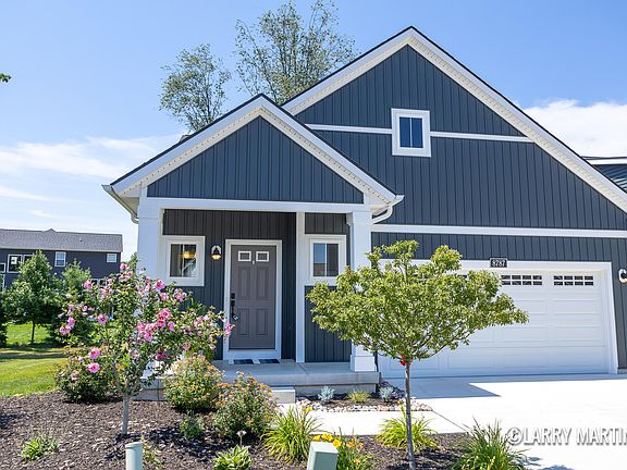 3rd image of 8787 Brayridge Dr