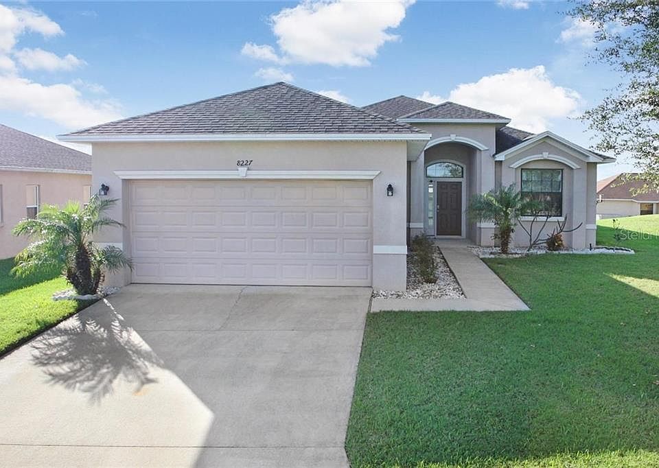 1st image of 8227 Woodvine Cir