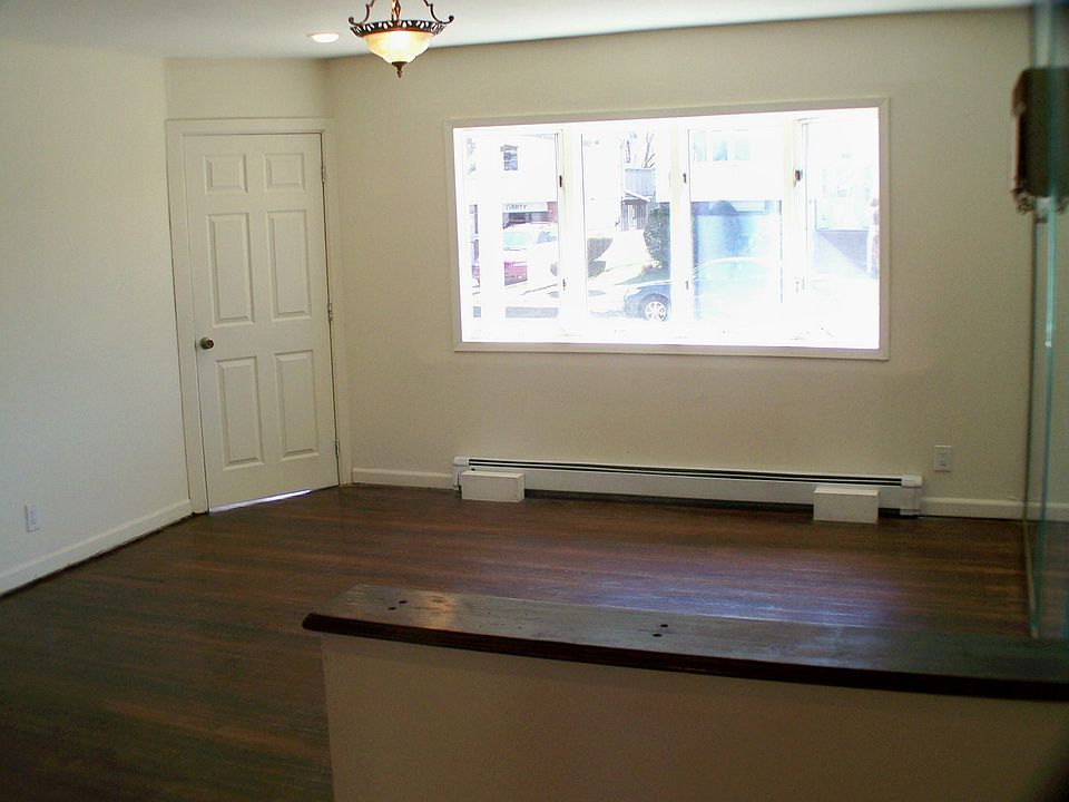 1st image of 21 Carolina Ave