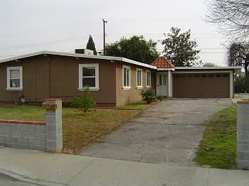 1st image of 836 Hallwood Ave