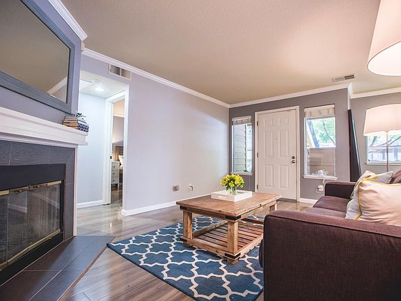 2nd image of 2544 Alveswood Cir