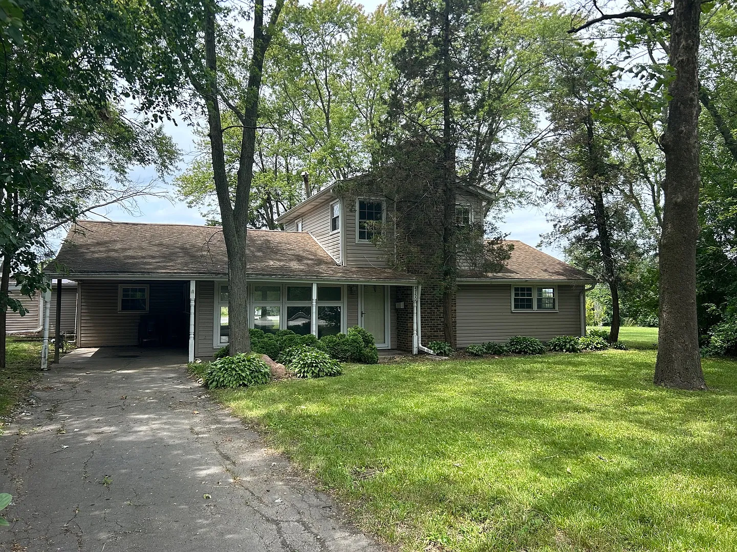 4750 179th Pl photo 1