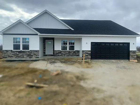 Chestnut Ln, Morris, IL 60450