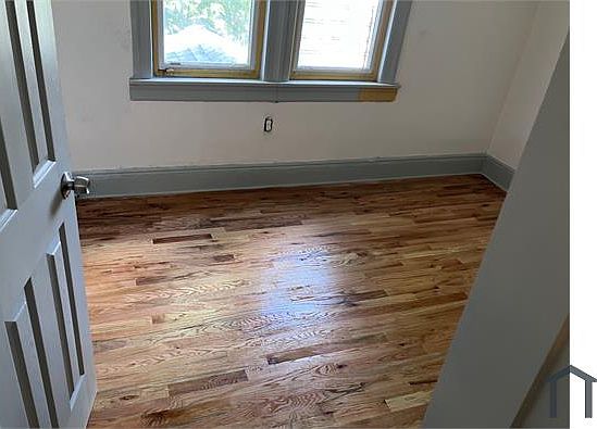 2nd image of 10844 Liverpool St APT 3