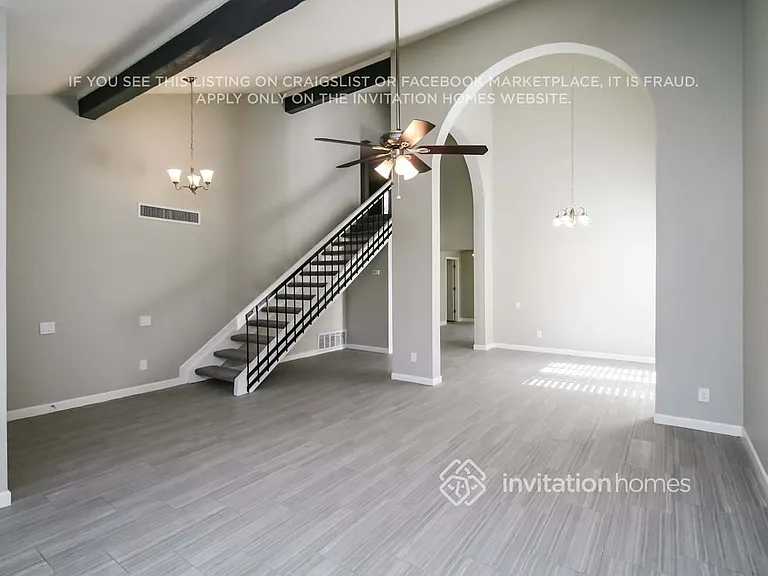 5609 S Spinnaker Rd — Photo 2